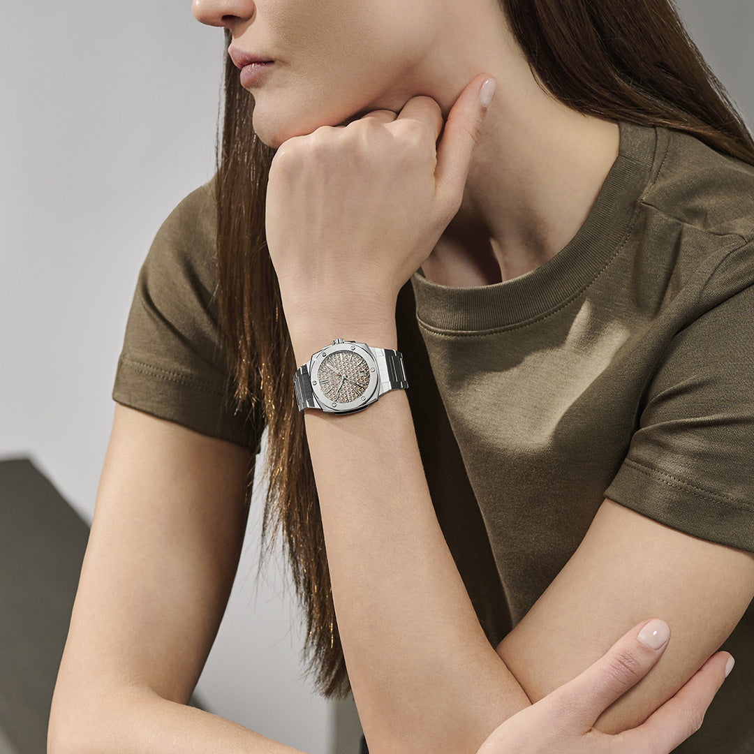 Une montre quartz performante et élégante