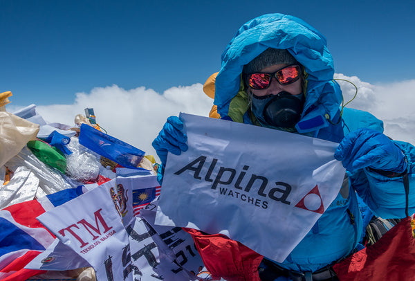 ALPINA WATCHES AMBASSADRESS MELISSA ARNOT BECOMES THE FIRST AMERICAN WOMAN TO SUMMIT MOUNT EVEREST WITHOUT THE USE OF SUPPLEMENTAL OXYGEN