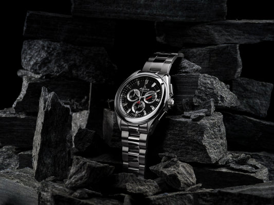 Alpiner Quartz Chronograph :  Designed for escape