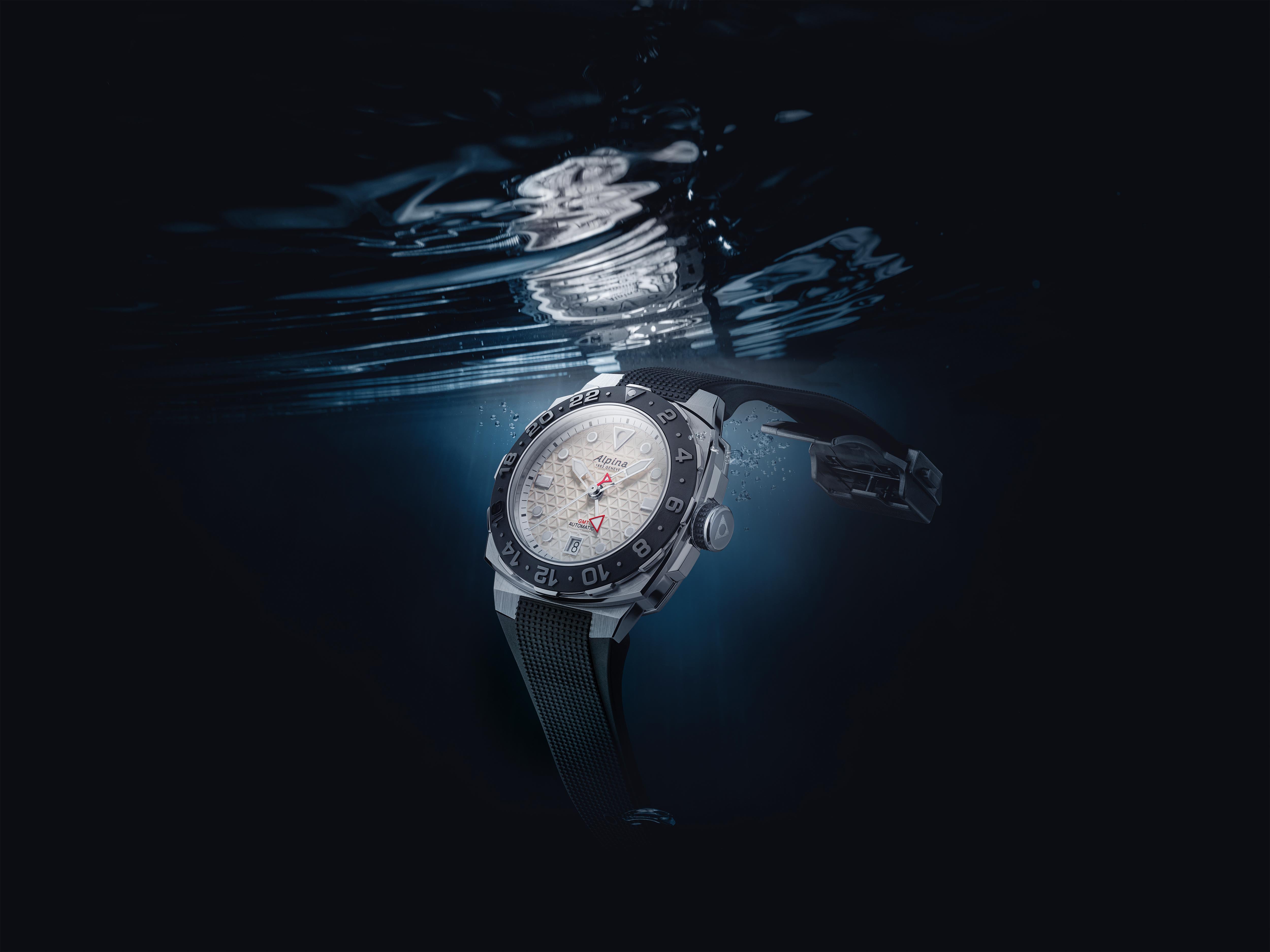 アルピナ シーストロング ダイバー GMT ウォッチ グレー ラバー 